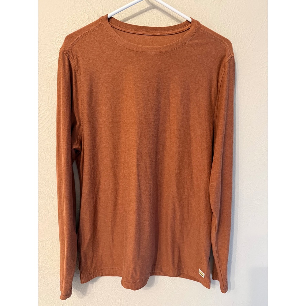 Vuori Strato Tech Tee Mens Medium Rust Orange Long Sleeve Training Shirt V178